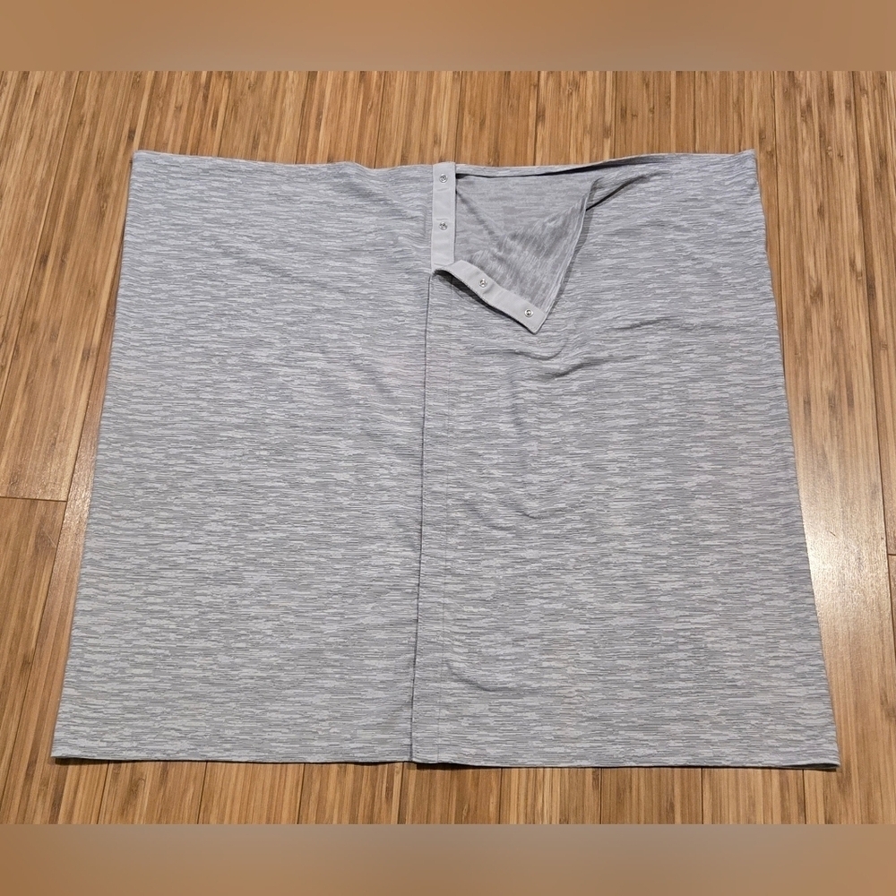 NWOT Lululemon Infinity Scarf - Picture 7 of 8